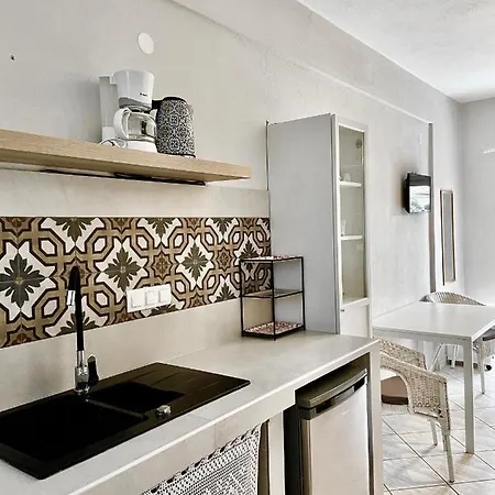 Апартаменты Anthonas House Никити