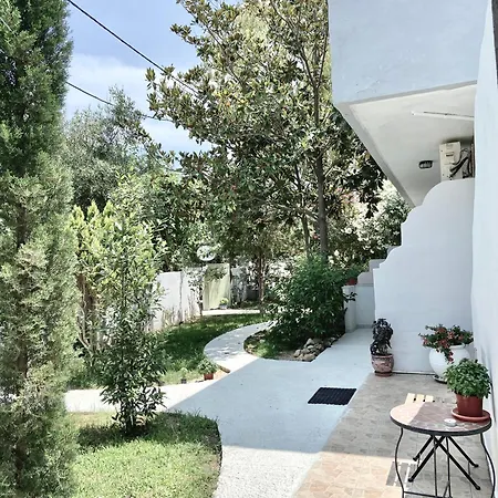 Anthonas House Apartment