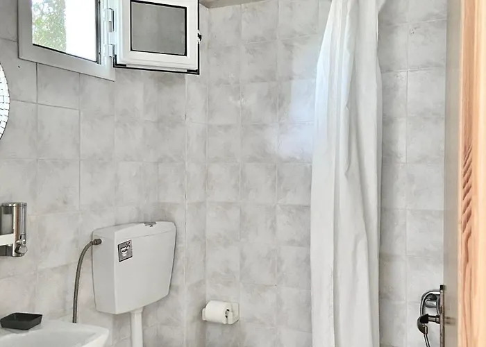 아파트 Anthonas House *