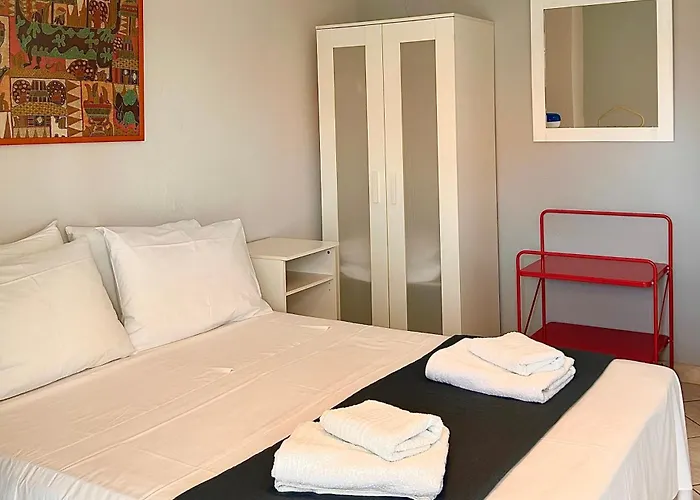 아파트 Anthonas House