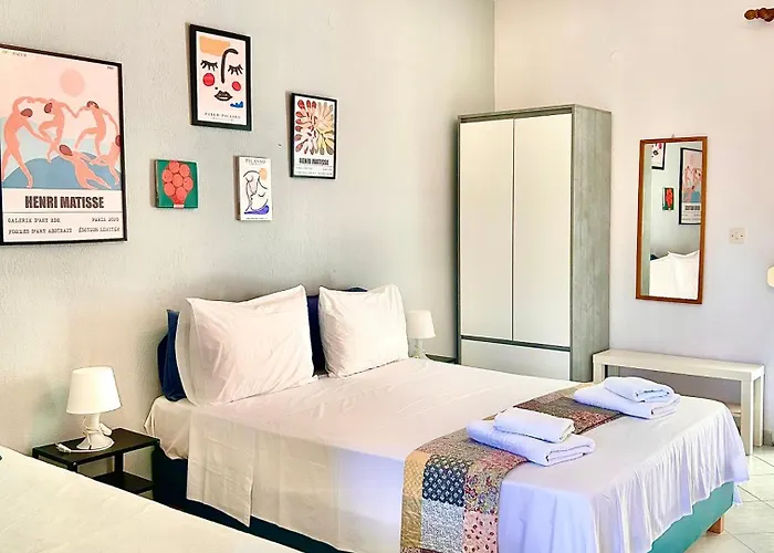 Anthonas House Apartment *
